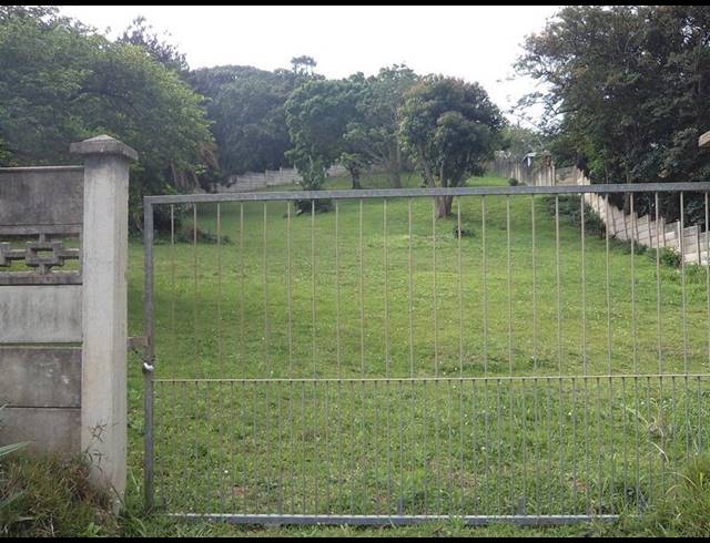 LAND FOR SALE IN WOODGRANGE